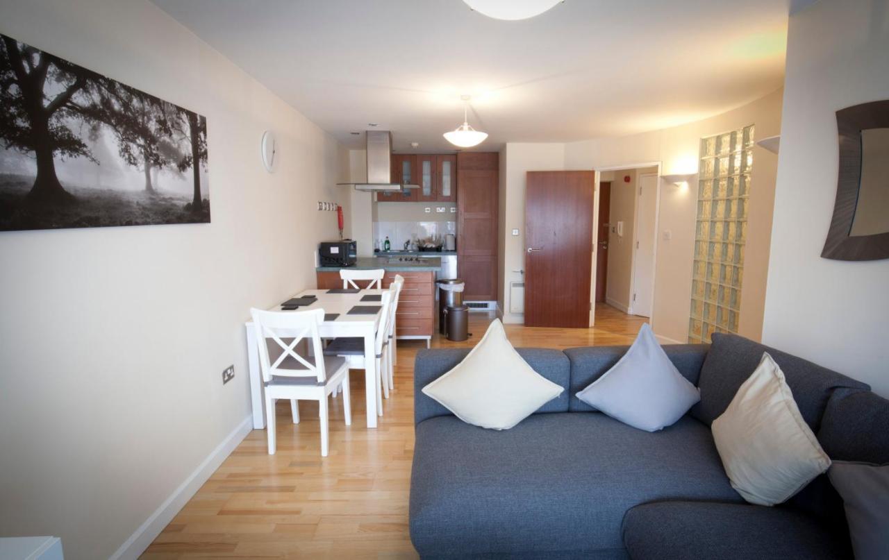 Toothbrush Apartments - Central Ipswich St Peters St Luaran gambar